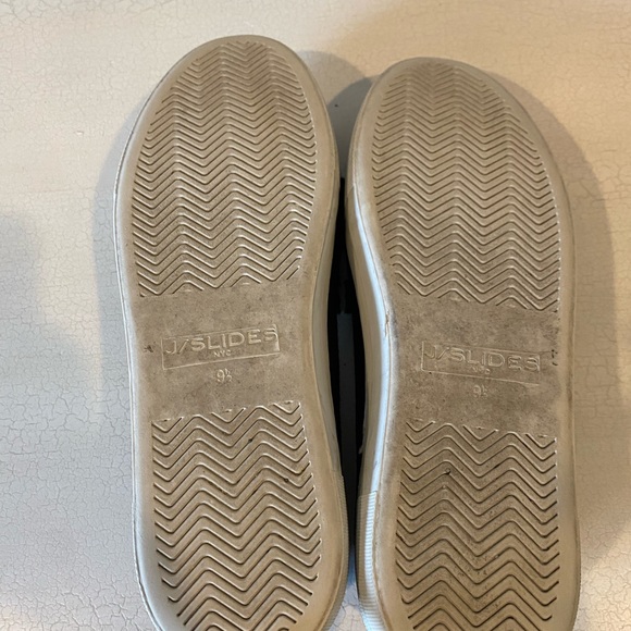 J Slides sneakers - Picture 3 of 10